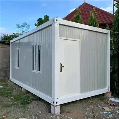 Container detasabil